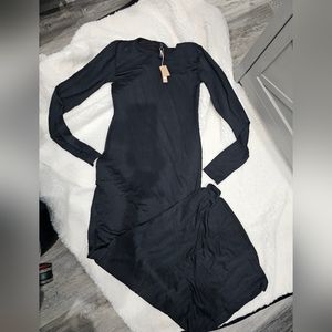 Skims long sleeve maxi dress